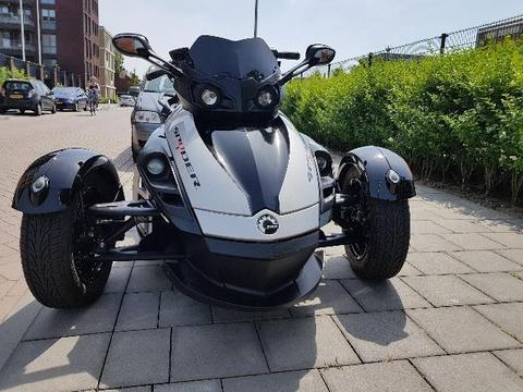 Can Am Spyder SE5 RSsE5