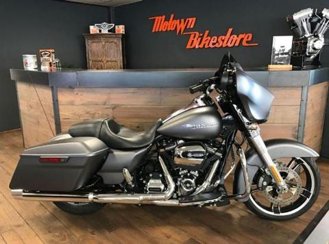 Harley Davidson FLHX Streetglide 107Ci Milwaukee Eight FLHXS