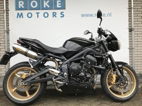 Triumph STREET TRIPLE R (bj 2012)