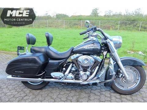 Harley-Davidson Road King FLHRS Custom