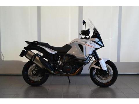 KTM 1290 Super Adventure