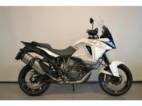 KTM 1290 Super Adventure