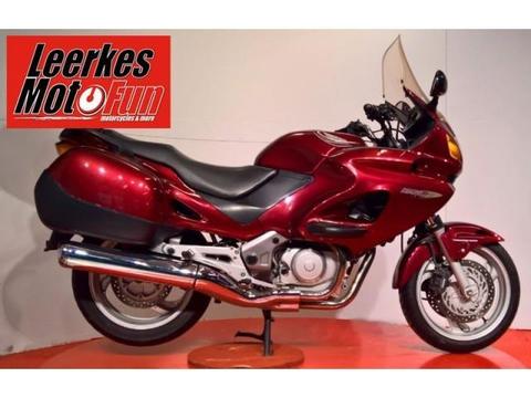 Honda Deauville NT 650 V combined brake system rood (2005) 700