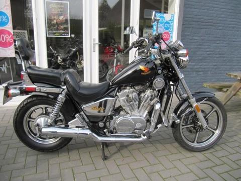 Oldtimer Honda VT 700 C