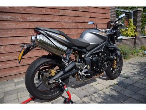 Triumph Street Triple R