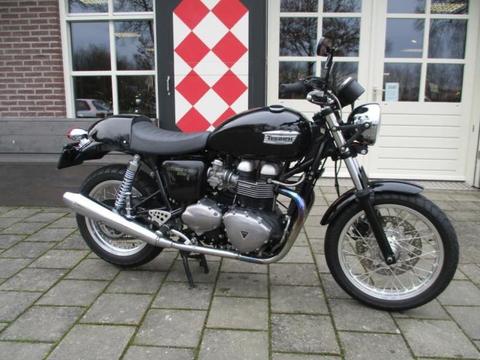 Triumph THRUXTON 900 (bj 2008)