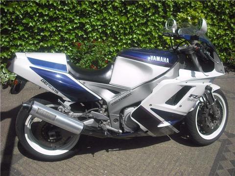 Yamaha FZR 1000 EXUP