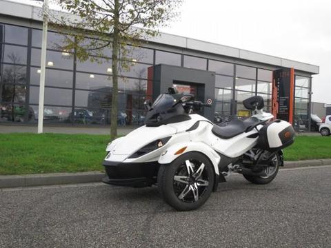 Bombardier CAN AM SPYDER RSS BOMBARDIER RS