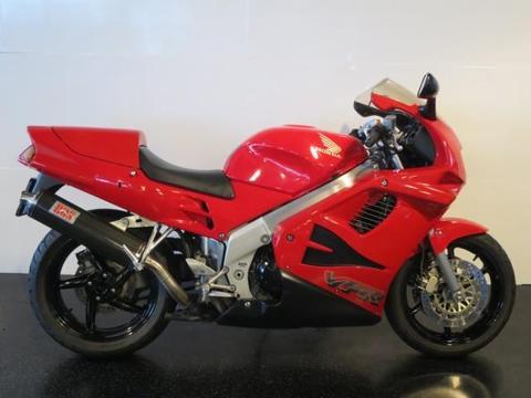 Honda VFR 750 F VFR750 VFR750F