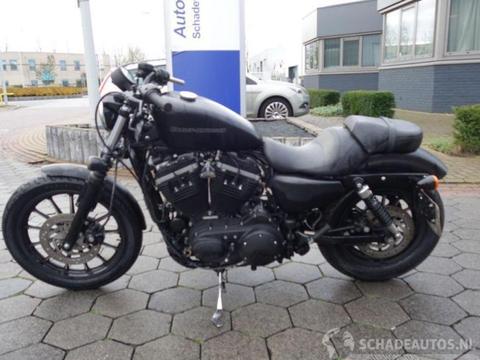 Harley-Davidson Iron 883 (bj 2009)