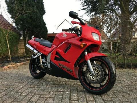 Honda VFR 750 RC36II