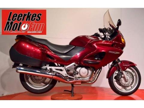 Honda Deauville NT 650 V (2005) Combined Brake System!