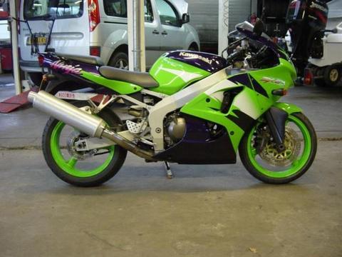 Kawasaki Ninja ZX - 6 R Sport ZX-6R Ninja