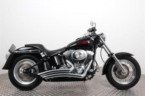 Harley-Davidson FXSTC Softail Custom (bj 2004)