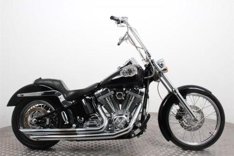 Harley-Davidson FXSTC Softail Custom (bj 2005)