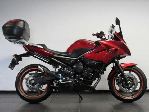 Yamaha XJ 6 -s