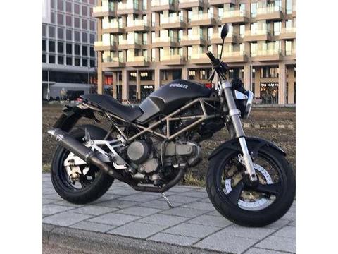 Ducati Monster 600 mat Zwart Termignoni