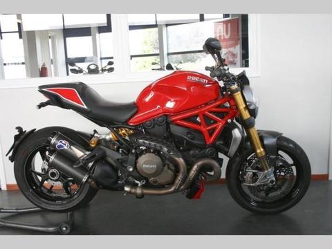 Ducati Monster 1200 S (bj. 2015) als nieuw ! + Termignoni