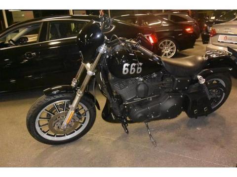 Harley-Davidson Dyna Super Glide Chopper 88 FXDXT Touring