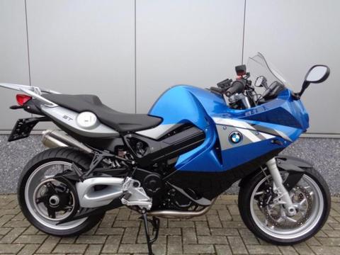 BMW F 800 ST ABS (35KW MOGELIJK) (bj 2012)