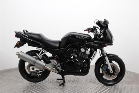 Yamaha FZS 600 Fazer (bj 2001)