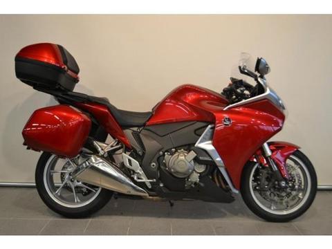 Honda VFR 1200 F DCT