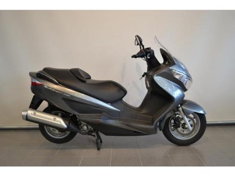 Suzuki Burgman 200 ABS