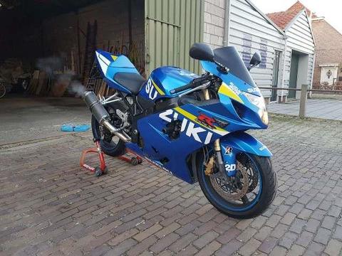 Suzuki GSX-R 750