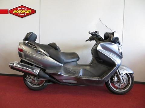 Suzuki Burgman 650 A BURGMAN EXECUTIVE