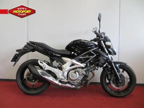 Suzuki Gladius 650 GLADIUS