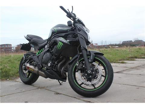 Kawasaki ER - 6 N Vol systeem Acrapovic