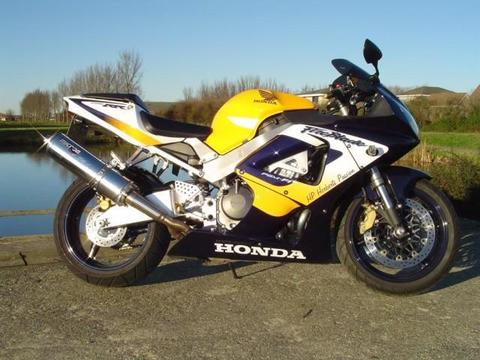 Honda CBR 900 RR Fireblade