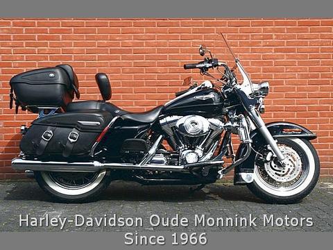 Harley-Davidson Road King FLHRC Classic 1450