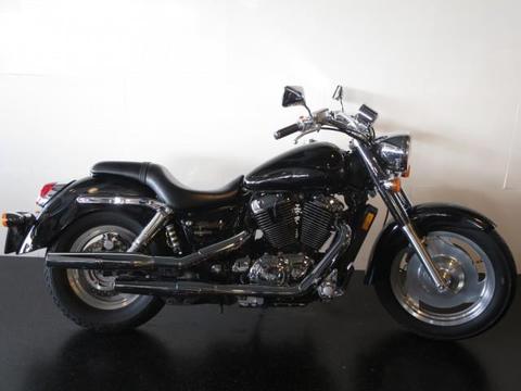 Honda VT 1100 SABRE SHADOW C C1 C2 C3