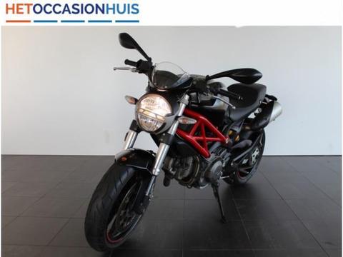 Ducati Monster 796 ABS