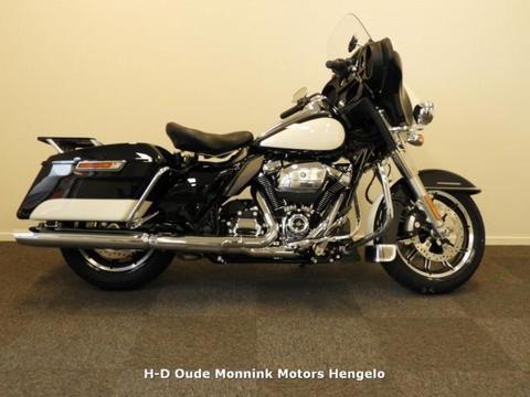 Harley-Davidson FLHTP Police 107 Electra Glid