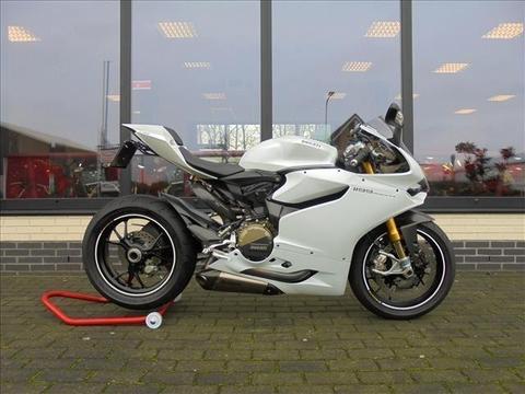 Ducati 1199 s panigale - '13 - 14 dkm - Nwprijs ruim €35.000