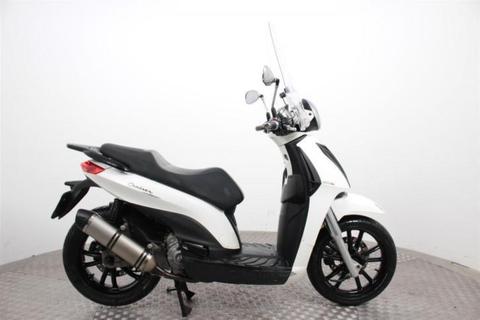 Piaggio Carnaby Cruiser 300 I.E. (bj 2009)