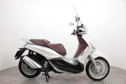Piaggio Beverly 300 IE (bj 2011)