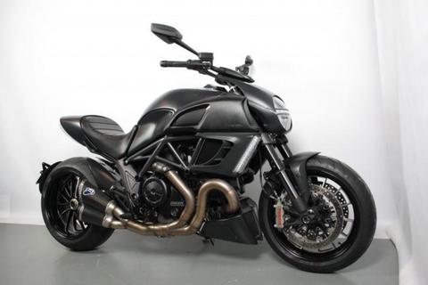 Ducati DIAVEL (bj 2013)