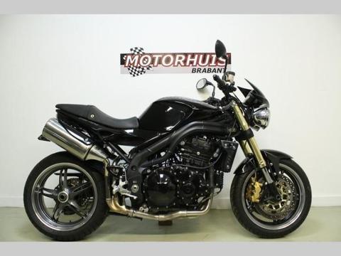 TRIUMPH SPEED TRIPLE 1050 (bj 2006)