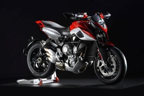 MV Agusta Rivale 800 bj 2015