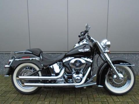 Harley-Davidson Softail DELUXE FLSTN