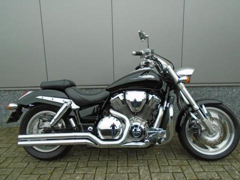 Honda VTX 1800