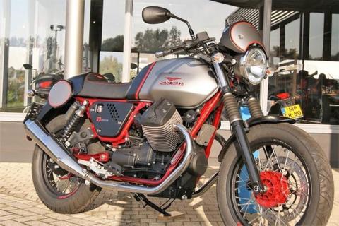 Moto Guzzi V7 II RACER ABS 