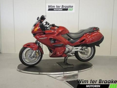 HONDA NTV 650 DEAUVILLE (bj 1999) NTV ntv 650 Tourmotor