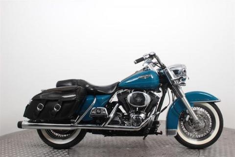 Harley-Davidson FLHRC Road King Classic (bj 2001)