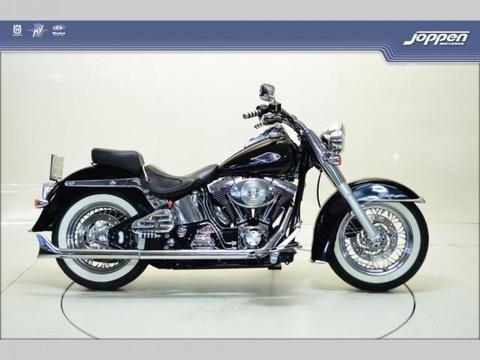 Harley-Davidson Softail FLSTNI Deluxe