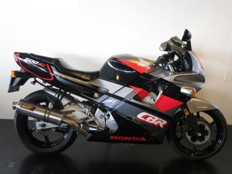 Honda CBR 600 F CBR600F CBR600