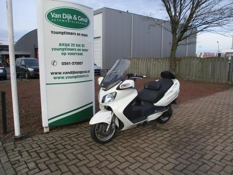 Suzuki Burgman 650 Executive 1e eigenaar in topconditie